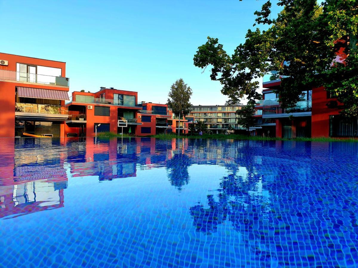 Bl Lakeside Apartman Balatonlelle Exterior photo